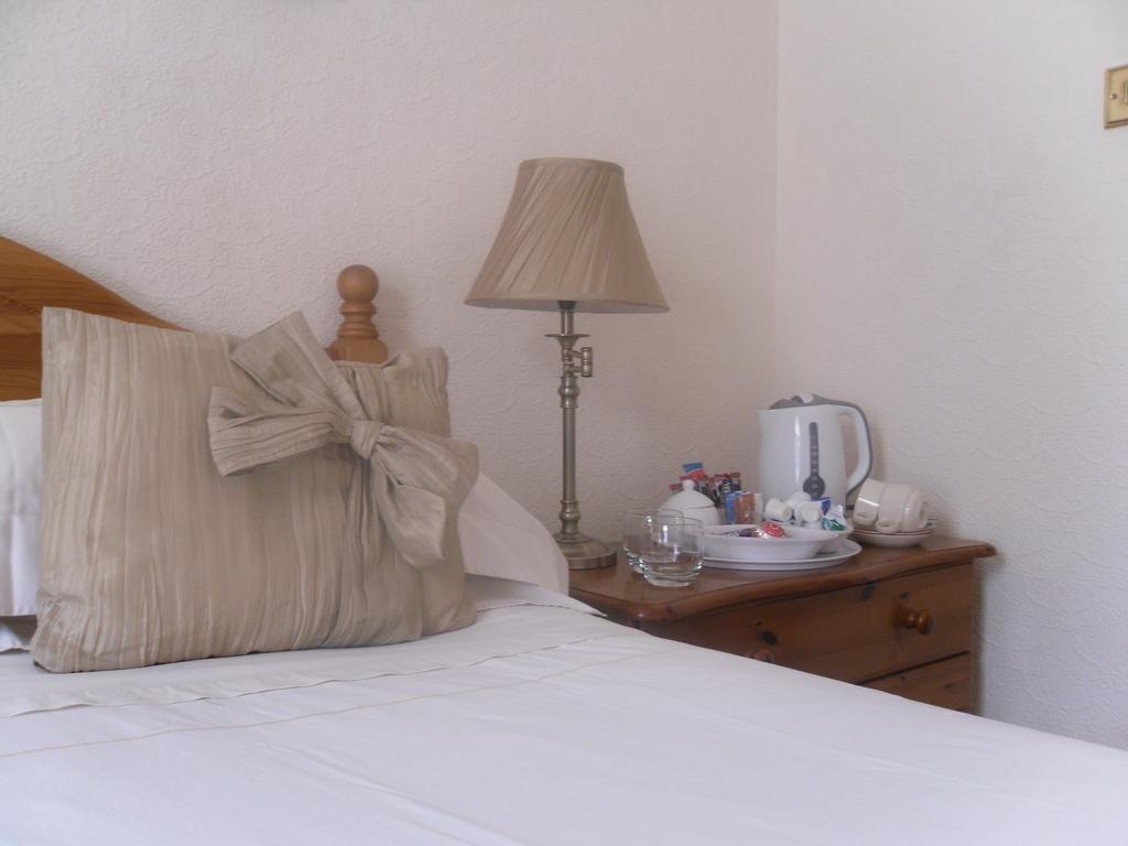 Ardfern Guest House Perth Bilik gambar